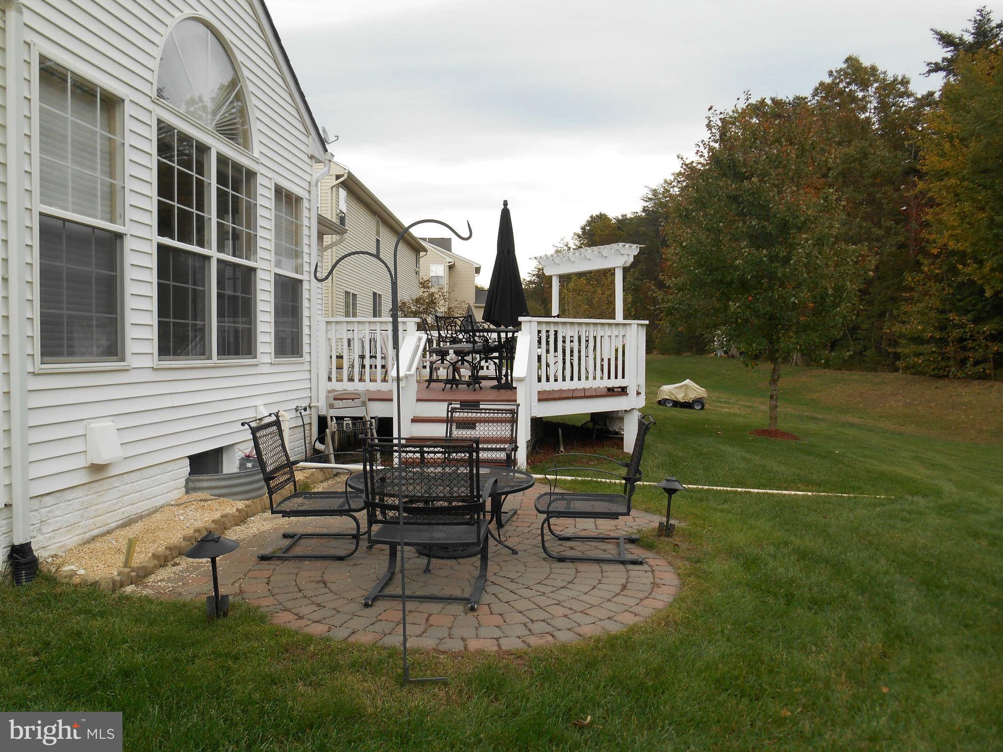 9838 Farm Pond Road Laurel, MD 20708 - Photo 19 of 29 Exterior (Rear)