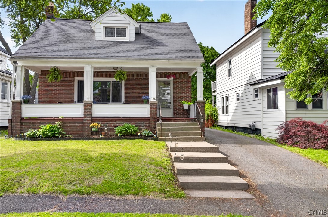 148 Winthrop Road Syracuse, NY 13206 - Photo 2 of 45