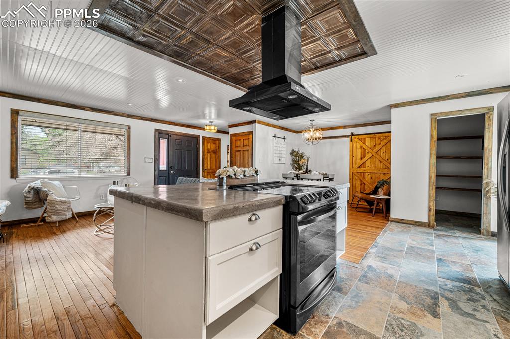 11 Mac Naughton Road Pueblo, CO 81001 - Photo 7 of 28