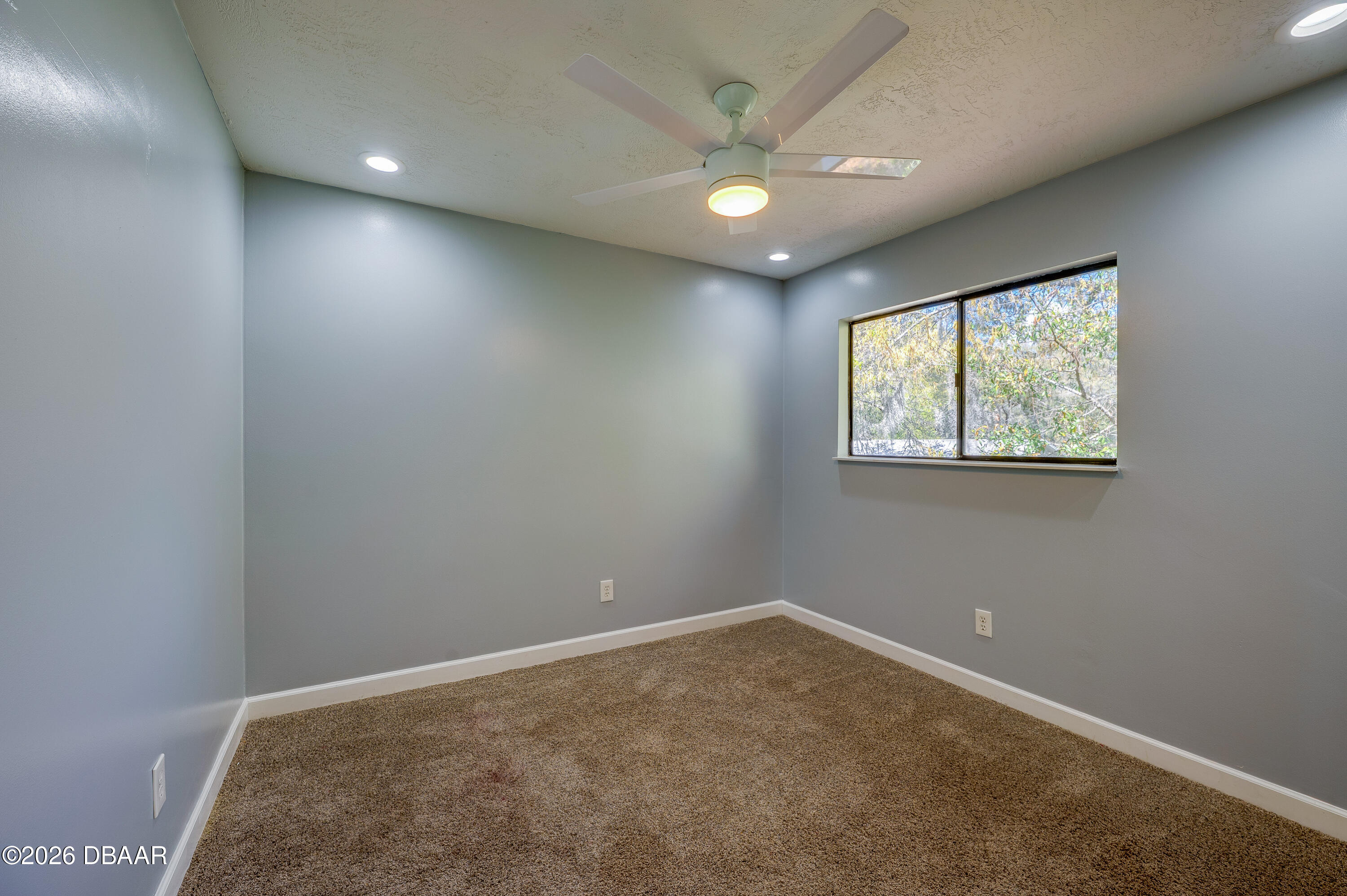 322 Canal Road, Unit 27 Edgewater, FL 32132 - Photo 17 of 27 322 Canal Rd. #27-17