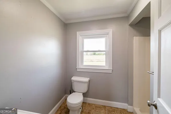$299,000 | 386 Sandy Creek Road, Danielsville, GA 30633