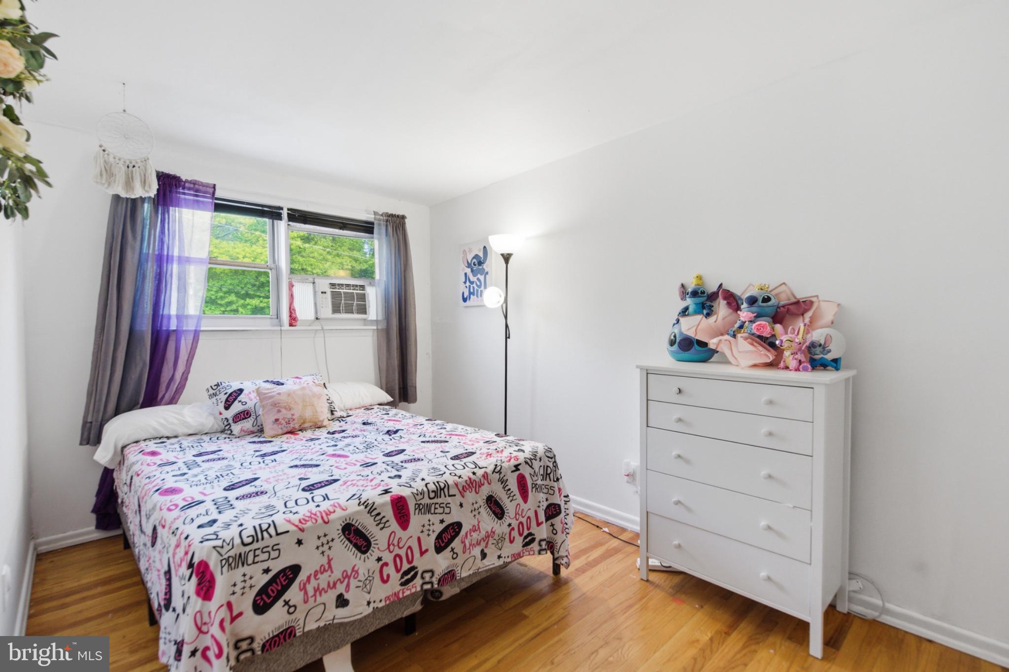3602 Academy Road Philadelphia, PA 19154 - Photo 15 of 25 Cozy bedroom with natural light.