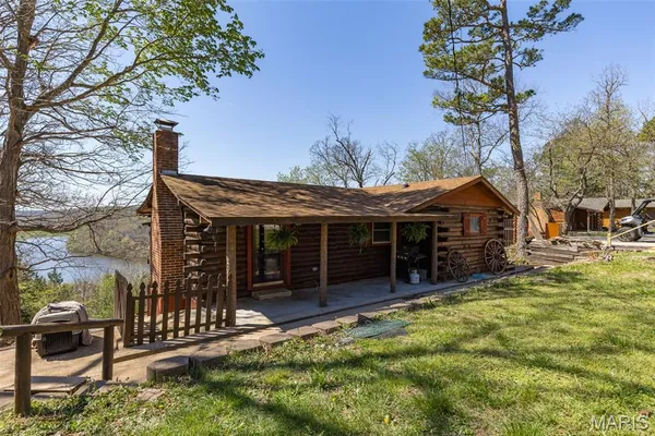 $259,900 | 12554 Hill Road, Ste. Genevieve, MO 63670