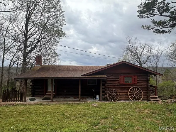 $259,900 | 12554 Hill Road, Ste. Genevieve, MO 63670