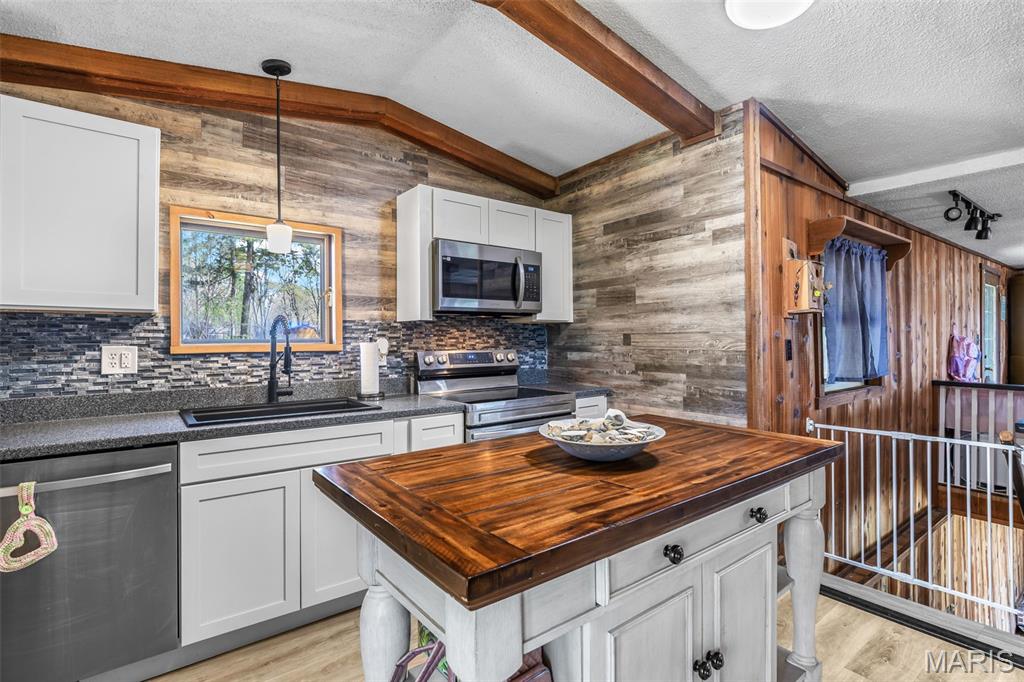 12554 Hill Road Ste. Genevieve, MO 63670 - Photo 10 of 45