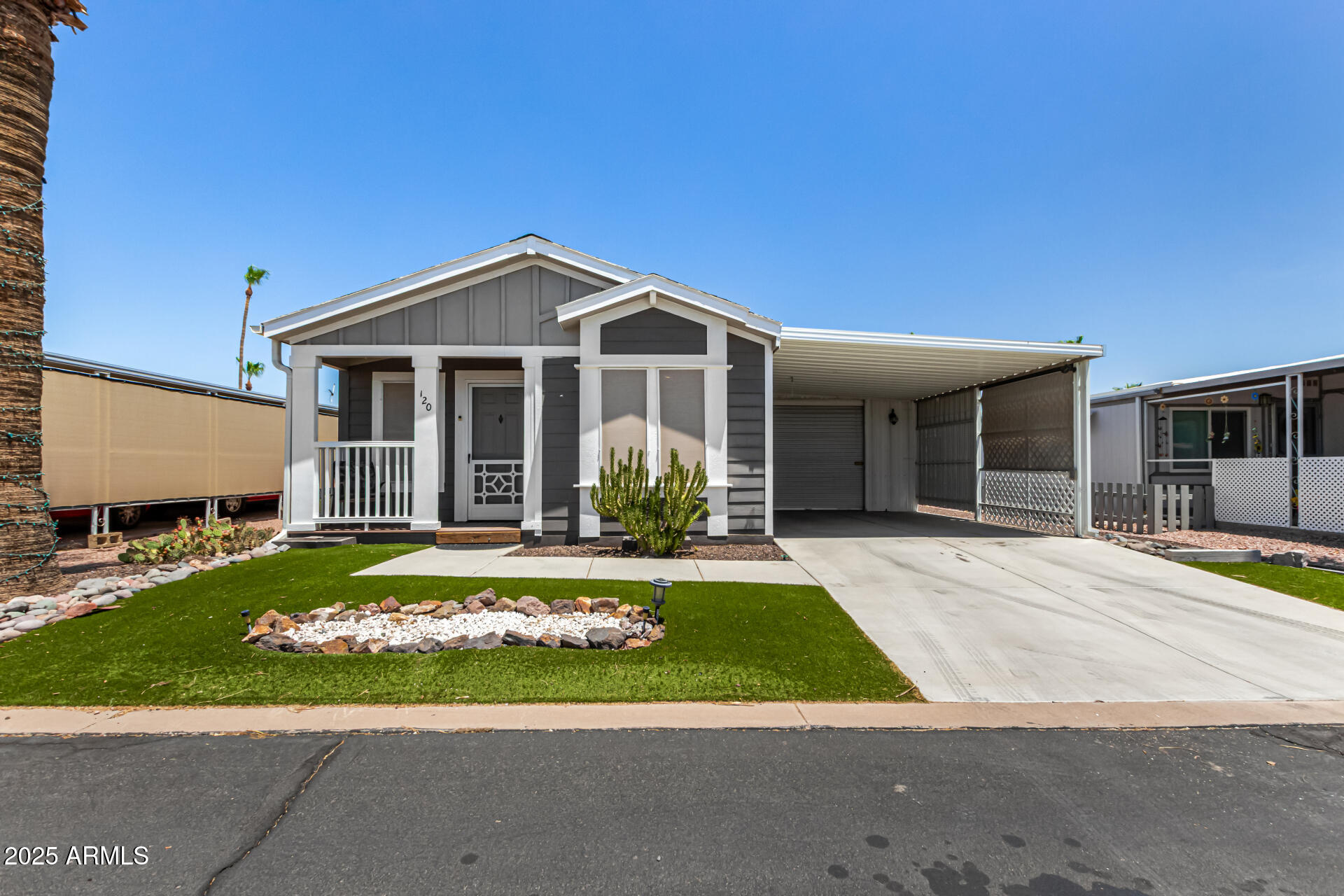 2605 South Tomahawk Road, Unit 120 Apache Junction, AZ 85119 - Photo 1 of 31 01-Tomahawk