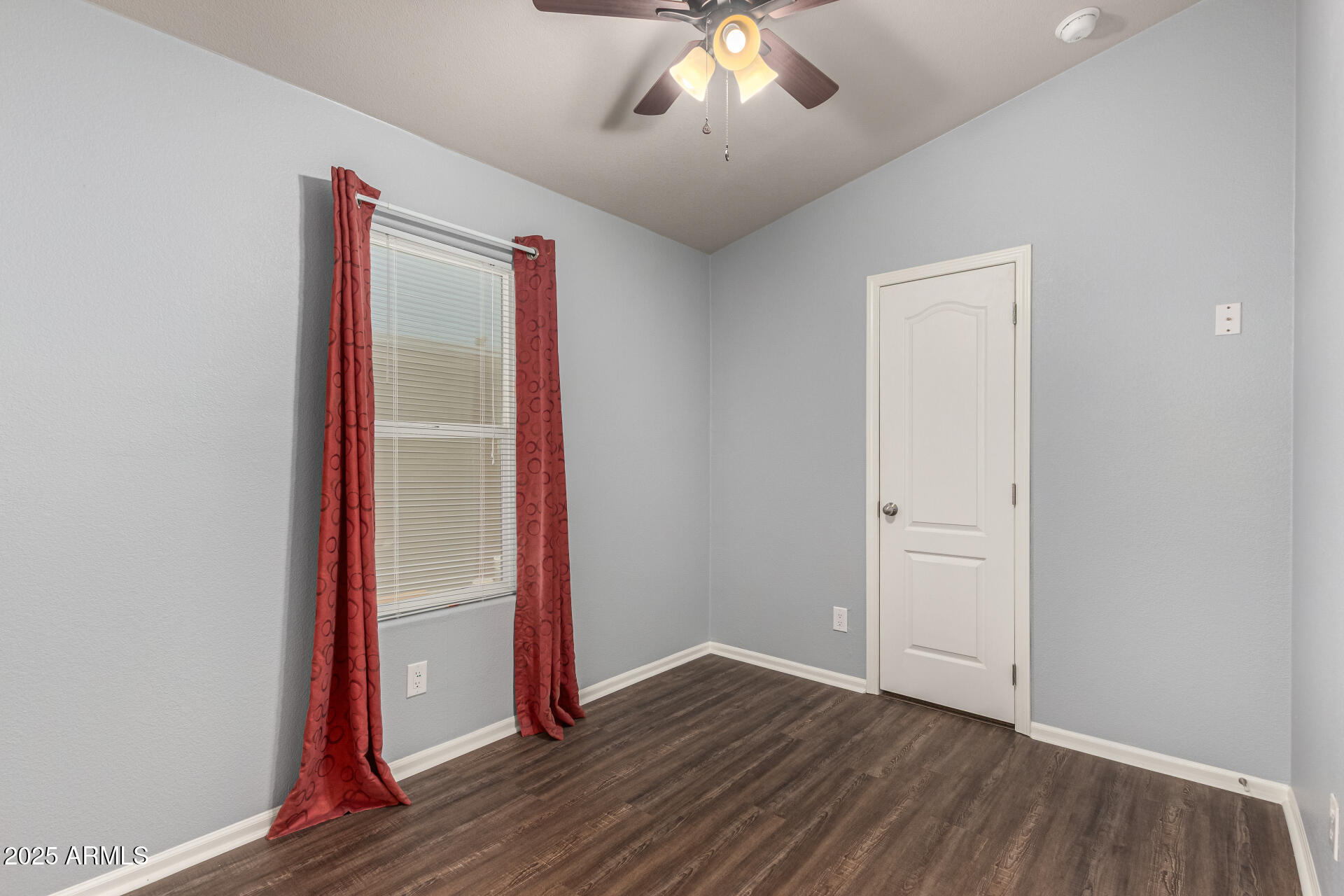 2605 South Tomahawk Road, Unit 120 Apache Junction, AZ 85119 - Photo 8 of 31 20-Tomahawk