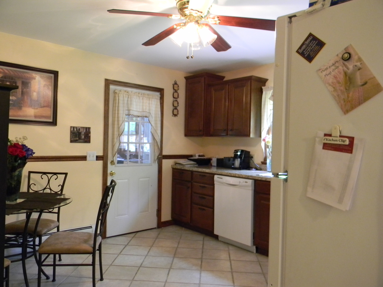 10 Ridge Avenue Pittsfield, MA 01201 - Photo 2 of 21 Kitchen