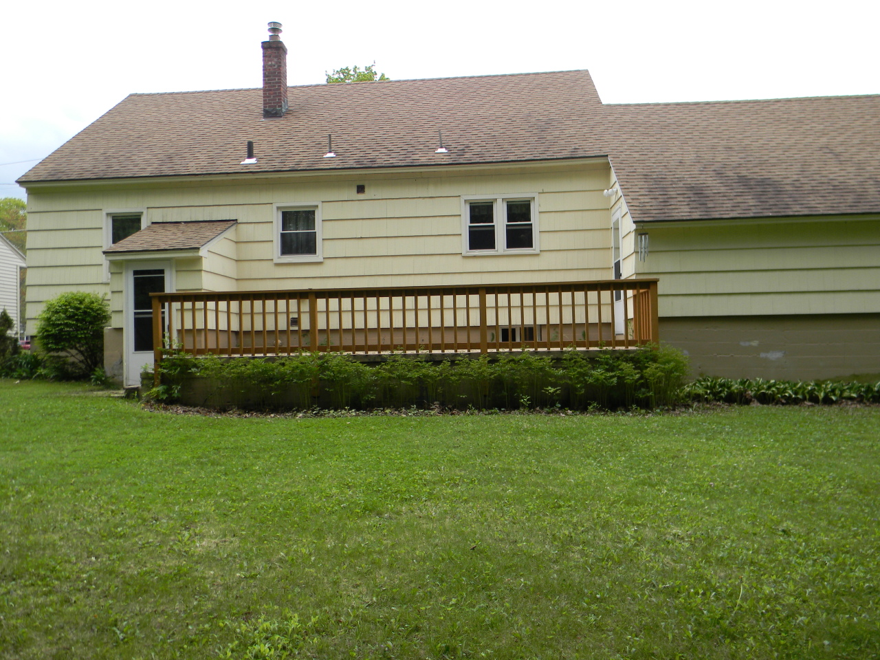 10 Ridge Avenue Pittsfield, MA 01201 - Photo 19 of 21 Back of House