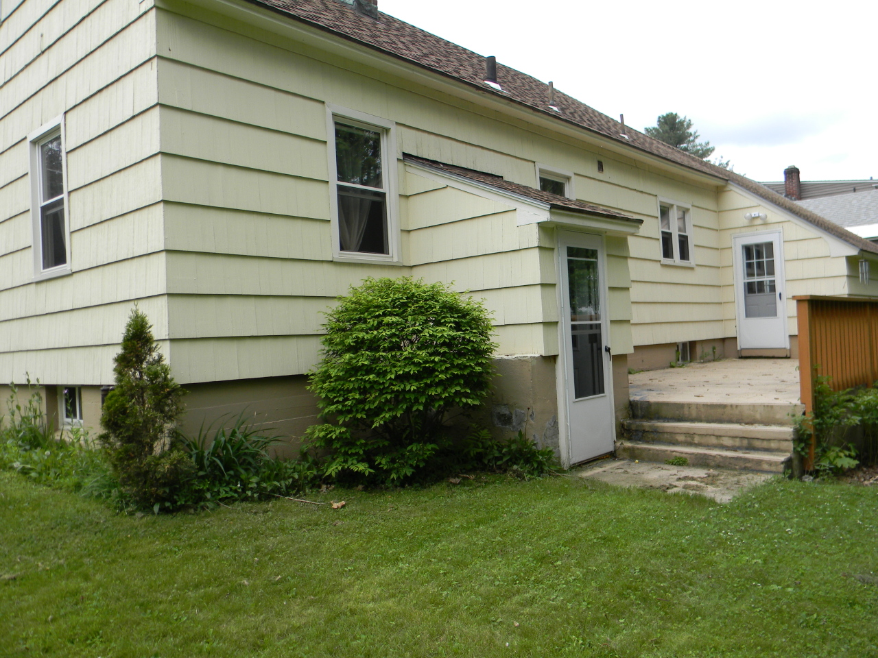 10 Ridge Avenue Pittsfield, MA 01201 - Photo 21 of 21 Deck