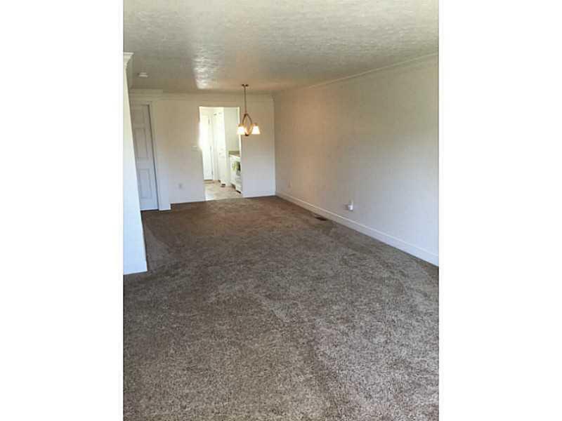 4426 Ridgewood Road East, Unit 13 Springfield, OH 45503 - Photo 4 of 20
