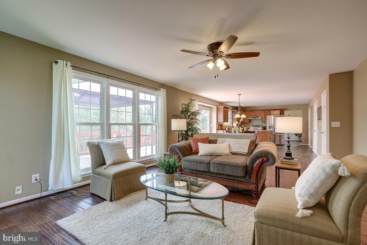 8167 Barnwood Road Manassas, VA 20110 - Photo 17 of 50 Gallery Image 17