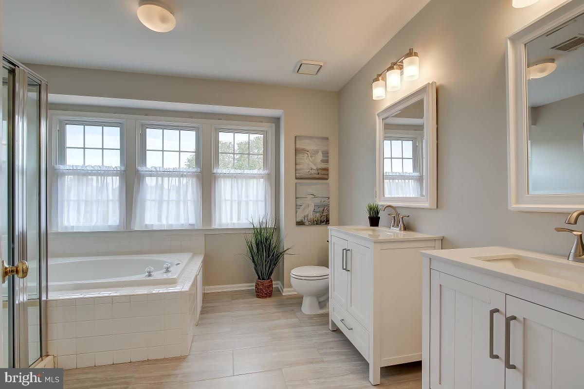 8167 Barnwood Road Manassas, VA 20110 - Photo 23 of 50 Remodeled Master Bath with New Vanities