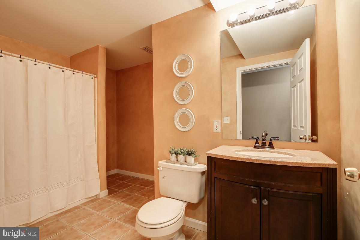 8167 Barnwood Road Manassas, VA 20110 - Photo 32 of 50 Full Bath