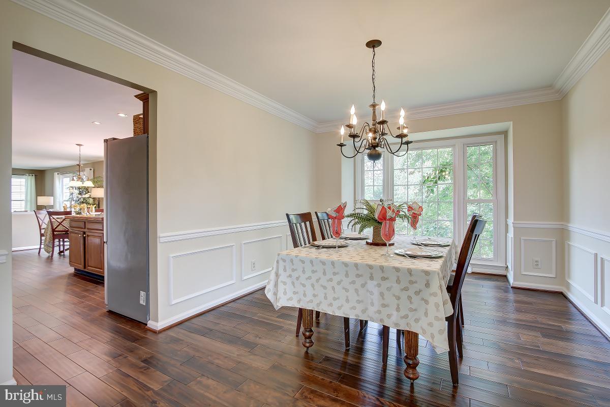8167 Barnwood Road Manassas, VA 20110 - Photo 7 of 50 Professionally Painted