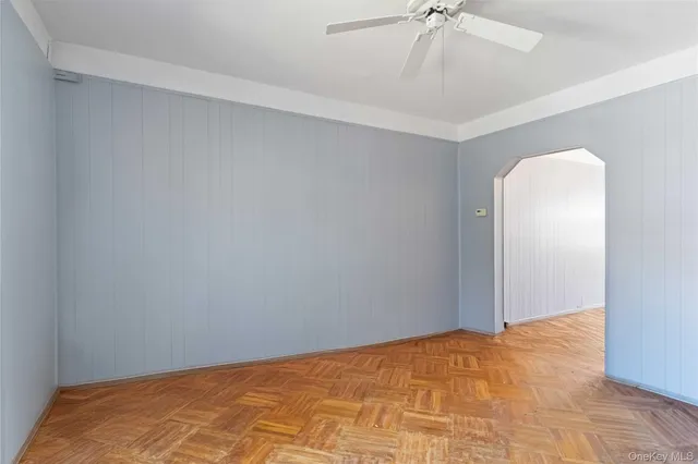 $800,000 | 97-18 25th Avenue | East Elmhurst