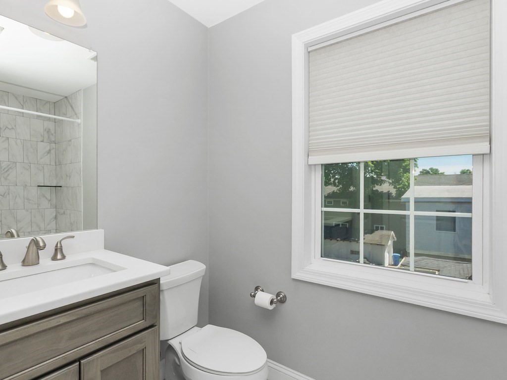 66 Ash Street, Unit 2 Waltham, MA 02453 - Photo 37 of 41