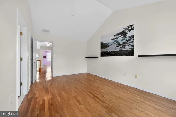 $2,950 | 210 Deer Run Court, Pennington, NJ 08534