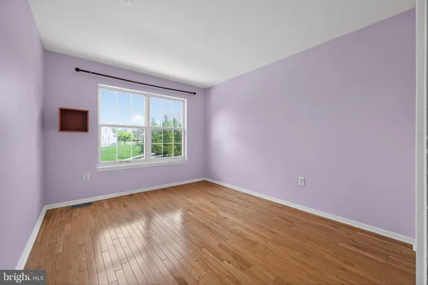 $2,950 | 210 Deer Run Court, Pennington, NJ 08534