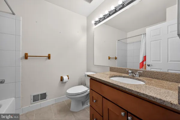 $2,950 | 210 Deer Run Court, Pennington, NJ 08534