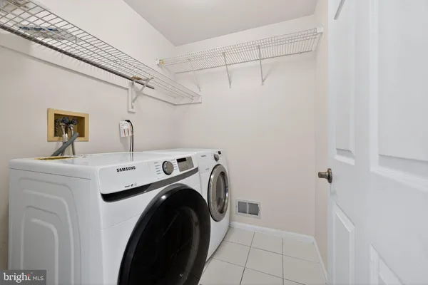 $2,950 | 210 Deer Run Court, Pennington, NJ 08534