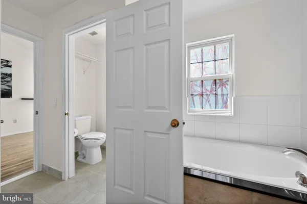 $2,950 | 210 Deer Run Court, Pennington, NJ 08534