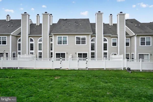 $2,950 | 210 Deer Run Court, Pennington, NJ 08534