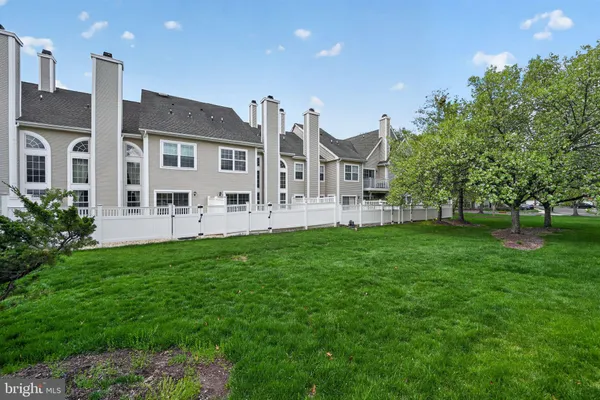 $2,950 | 210 Deer Run Court, Pennington, NJ 08534