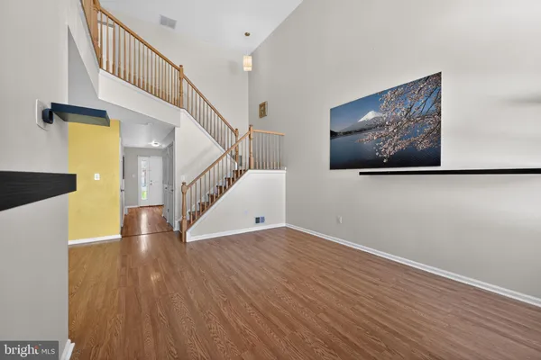 $2,950 | 210 Deer Run Court, Pennington, NJ 08534