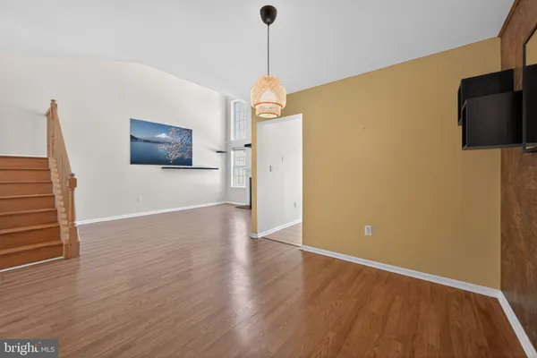 $2,950 | 210 Deer Run Court, Pennington, NJ 08534