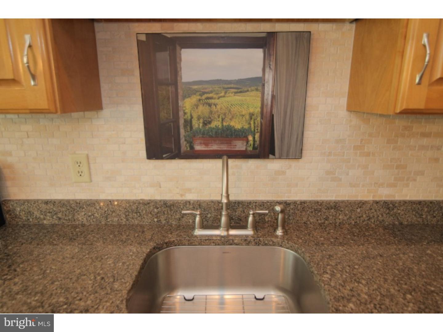 1884 Dartford Road Bethlehem, PA 18015 - Photo 8 of 23 Gallery Image 8