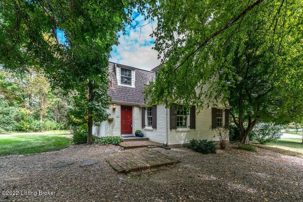 305 Old Farm Road Louisville, KY 40207 - Photo 1 of 59 front