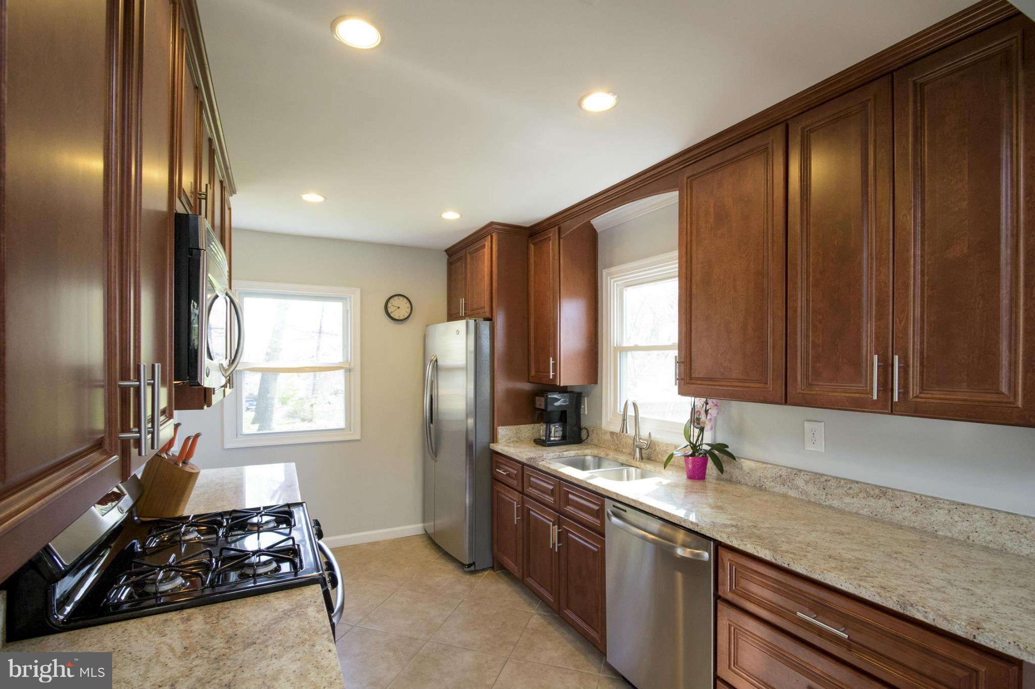 3467 Gallows Road Falls Church, VA 22042 - Photo 7 of 30 Kitchen