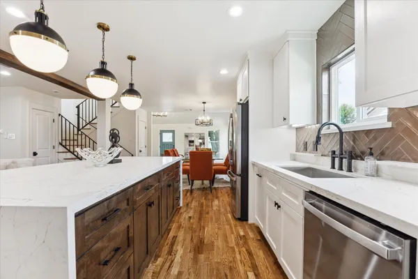a very nice looking kitchen with a sink