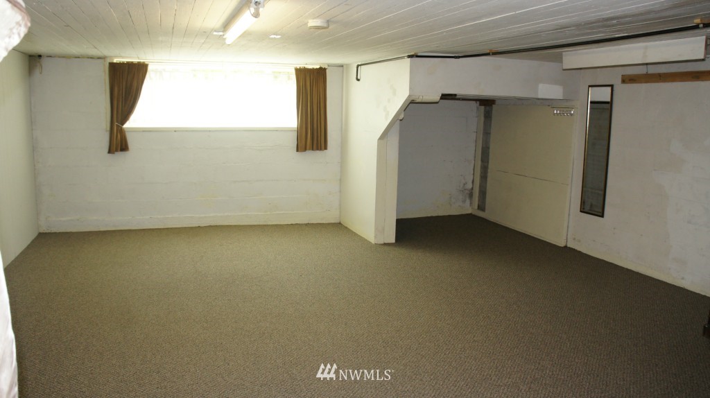 2732 McLeod Road Bellingham, WA 98225 - Photo 17 of 25 Gallery Image 17