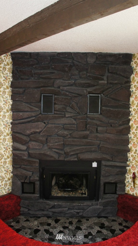 2732 McLeod Road Bellingham, WA 98225 - Photo 5 of 25 Gallery Image 5