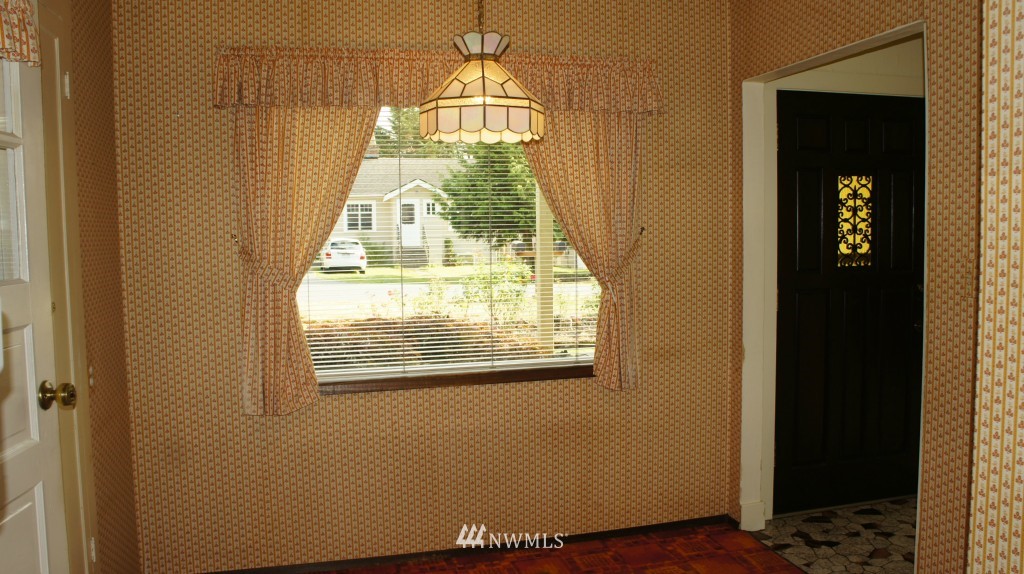 2732 McLeod Road Bellingham, WA 98225 - Photo 7 of 25 Gallery Image 7