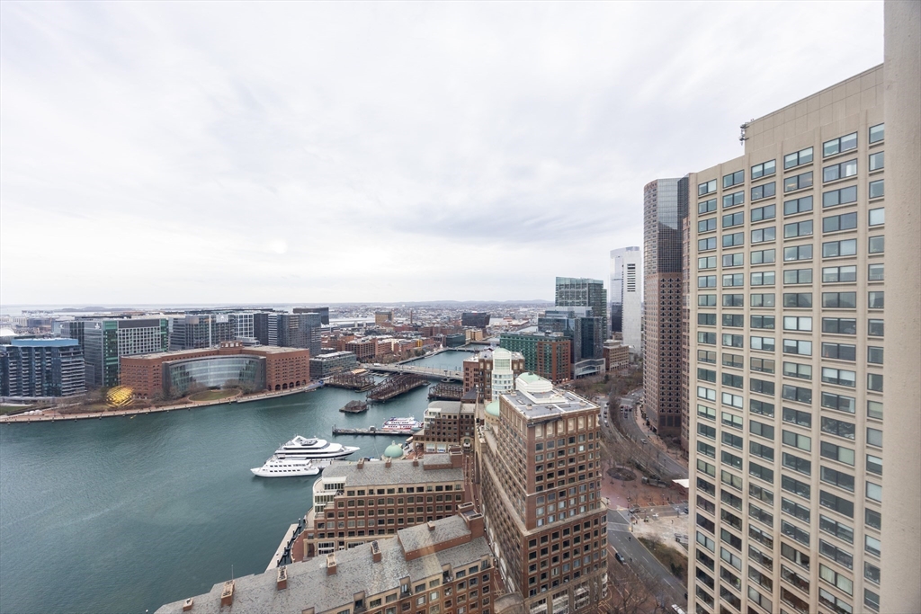 85 East India Row, Unit 35E Boston, MA 02110 - Photo 9 of 10