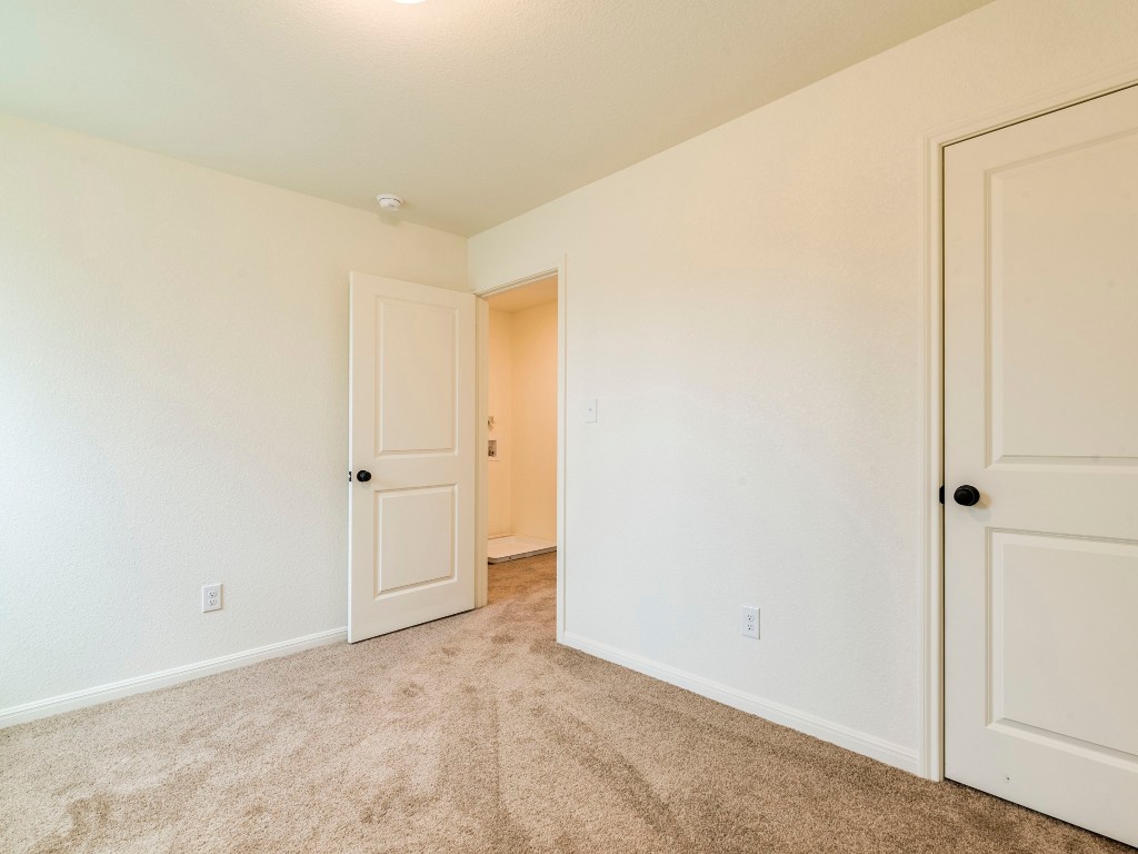 2002 West 2nd Street, Unit 902 Taylor, TX 76574 - Photo 14 of 18 a view of an empty room