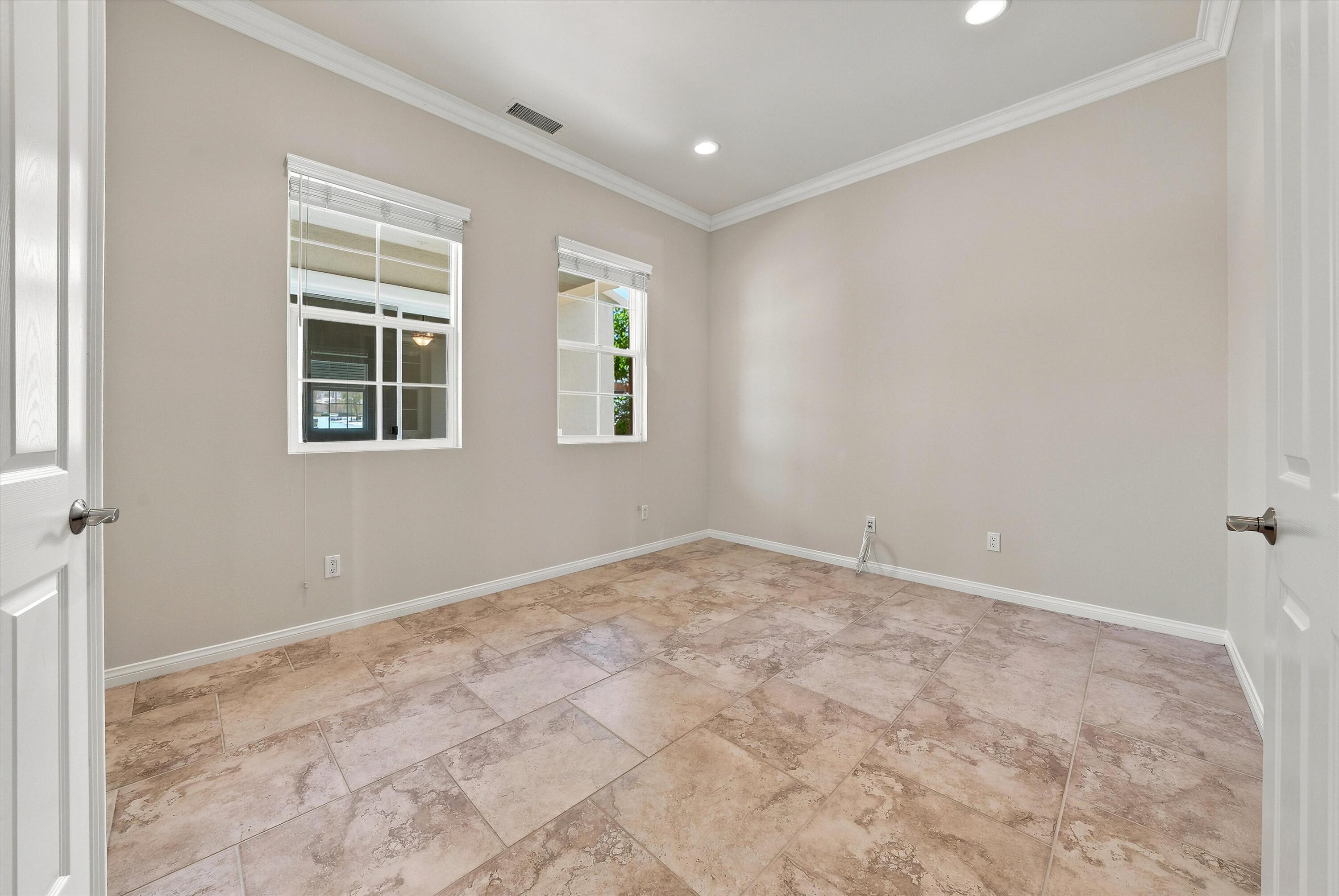 81206 Barrel Cactus Road La Quinta, CA 92253 - Photo 24 of 34 Den