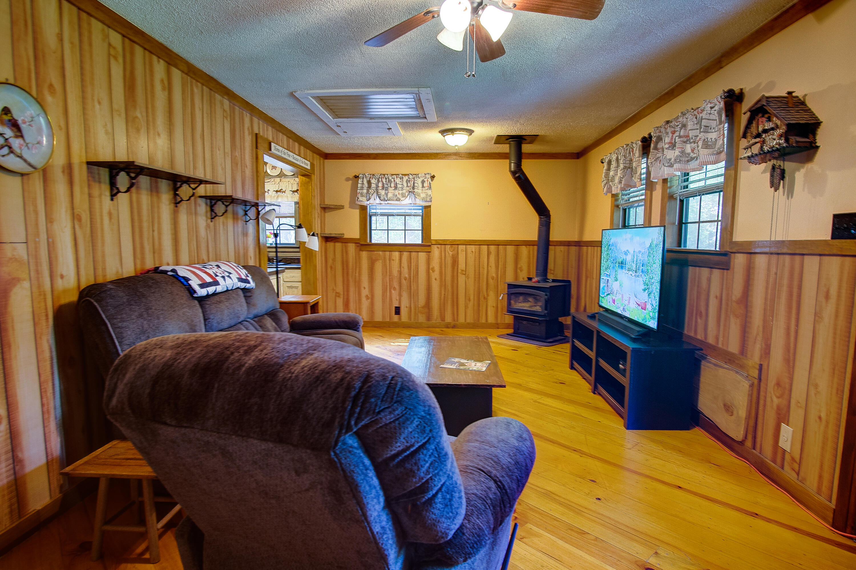 4563 Manning Mill Road Summerville, GA 30747 - Photo 4 of 82 DSC061351