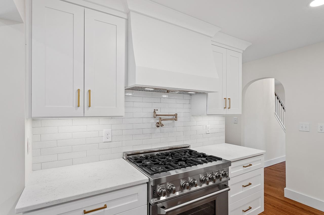 4805 Stonehill Drive Raleigh, NC 27609 - Photo 11 of 35 Photo 11