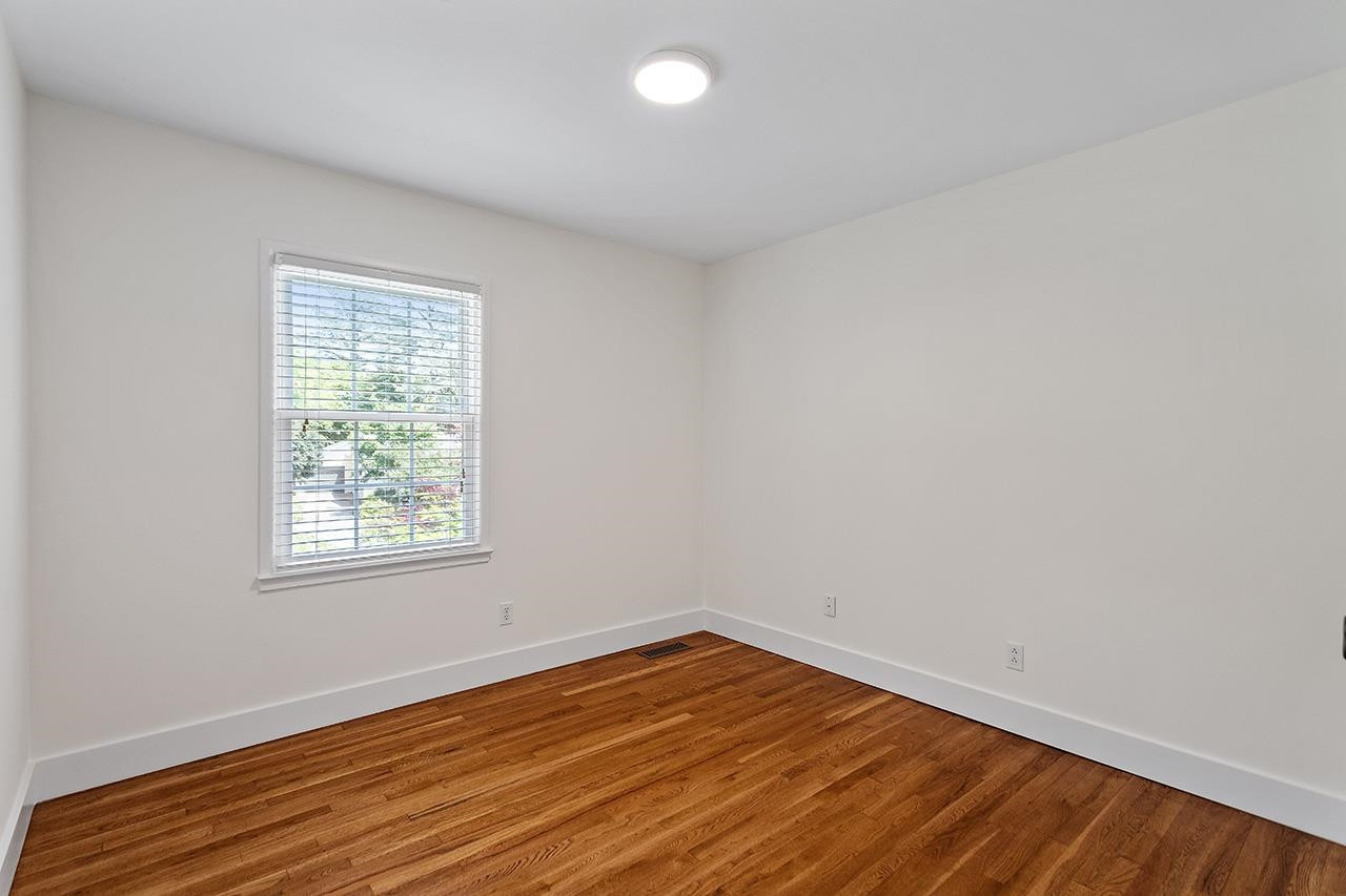 4805 Stonehill Drive Raleigh, NC 27609 - Photo 28 of 35 Photo 28