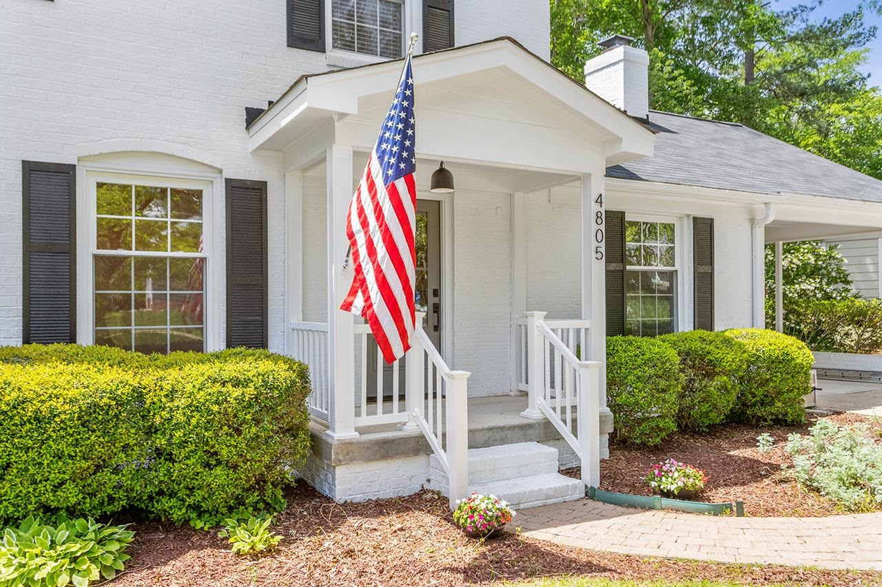 4805 Stonehill Drive Raleigh, NC 27609 - Photo 3 of 35 Photo 3
