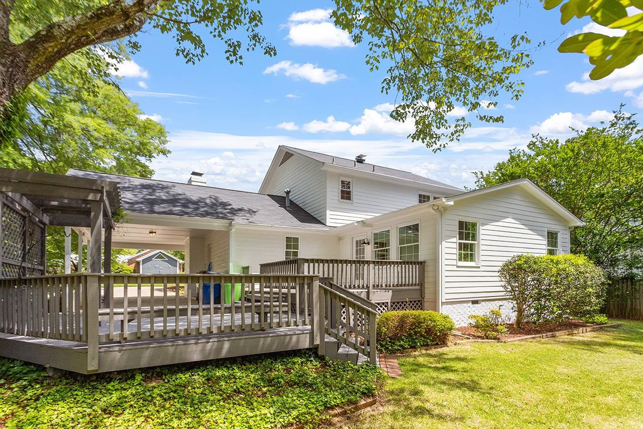 4805 Stonehill Drive Raleigh, NC 27609 - Photo 33 of 35 Photo 33