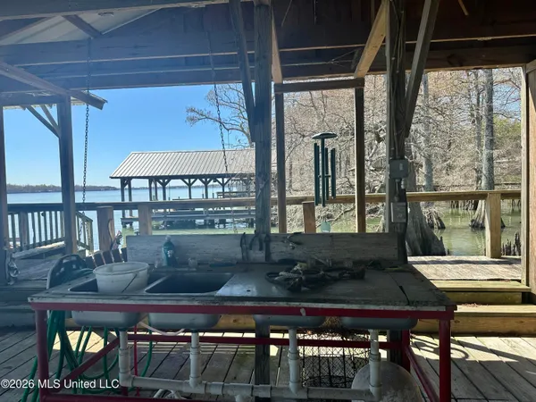 $740,000 | 6631 State Rte 568, Ferriday, LA 71334