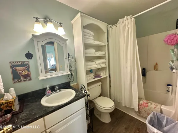 $740,000 | 6631 State Rte 568, Ferriday, LA 71334