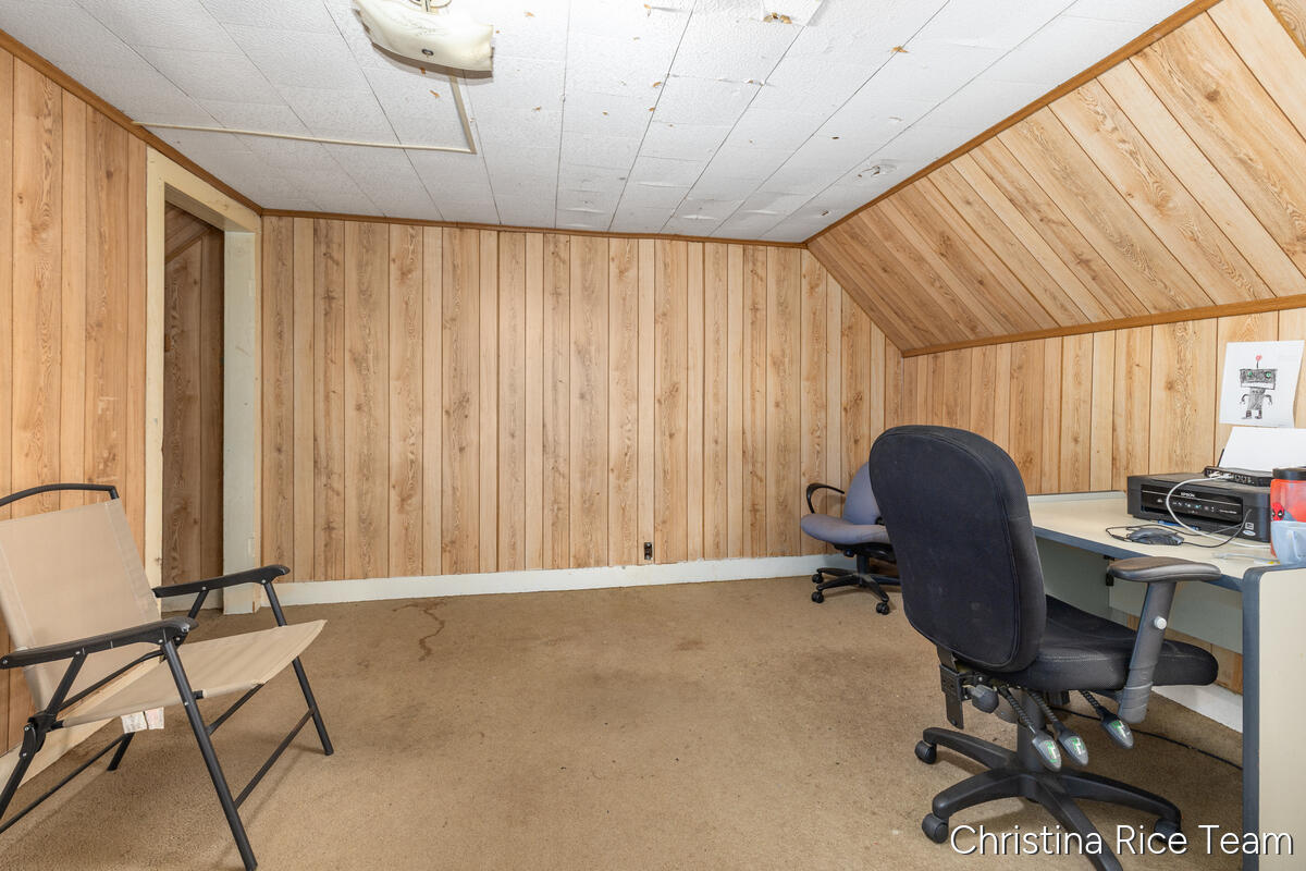 115 East Congress Street Belding, MI 48809 - Photo 34 of 49 115-E-Congress_033