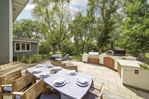 $1,350,000 | 6912 Paiute Drive, Edina, MN 55439