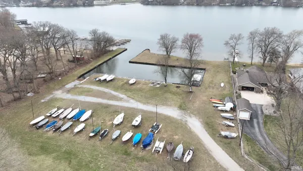 $1,199,990 | 11810 West 820 North, Monticello, IN 47960